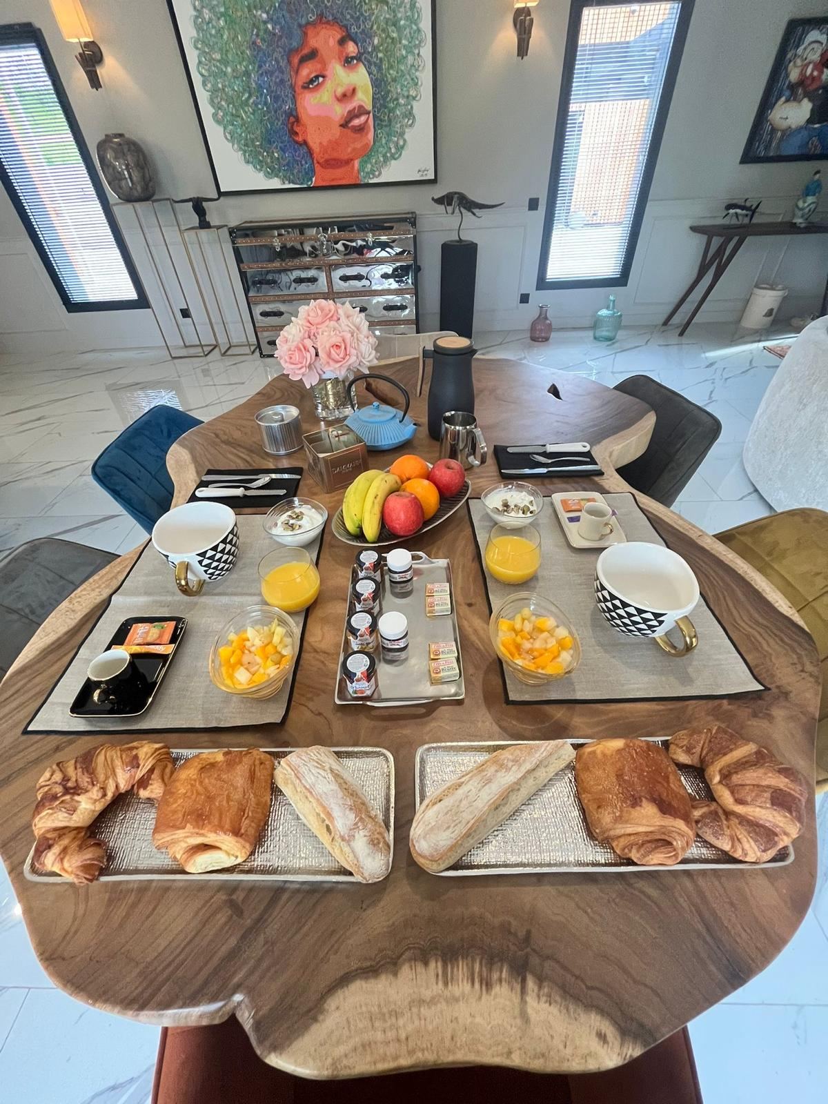 Petit-déjeuner inclus